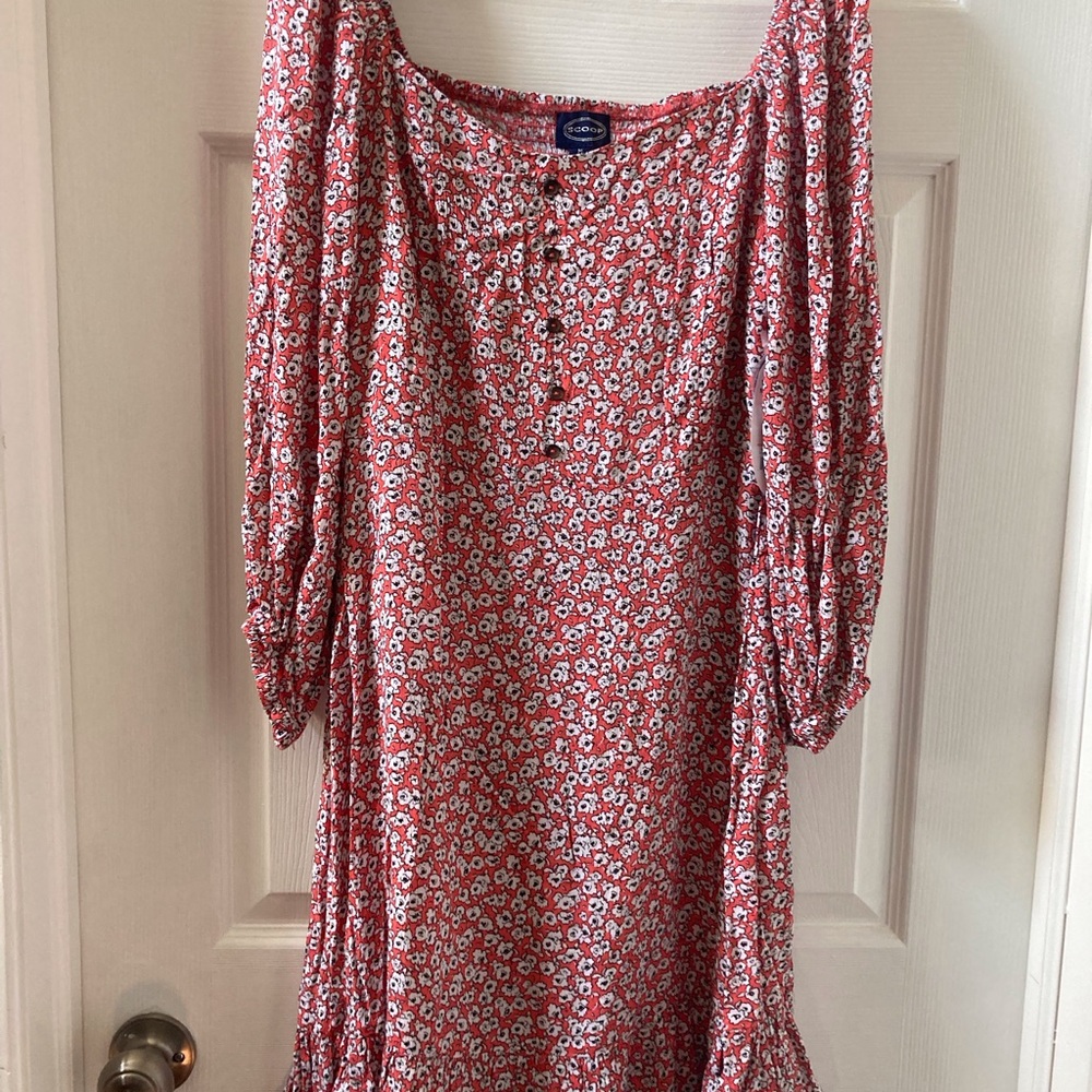 Scoop NYC Coral and White Floral Long Sleeve Dress